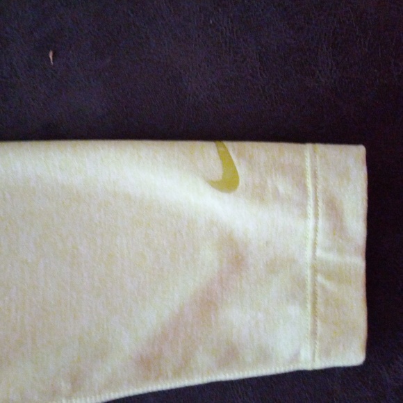 NWOT Girls Nike Dri Fit legging neon green size small - Picture 2 of 4
